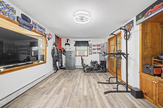 11 Crestview Drive, Hadley, MA 01036