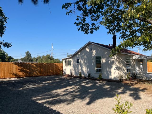 2525 Vail Ave, Stockton, CA 95205