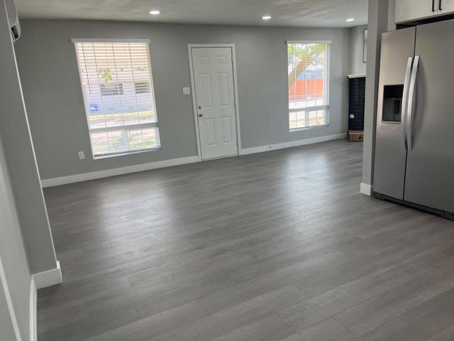 2525 Vail Ave, Stockton, CA 95205