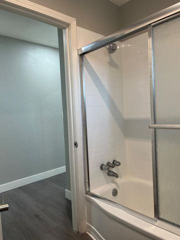 2525 Vail Ave, Stockton, CA 95205