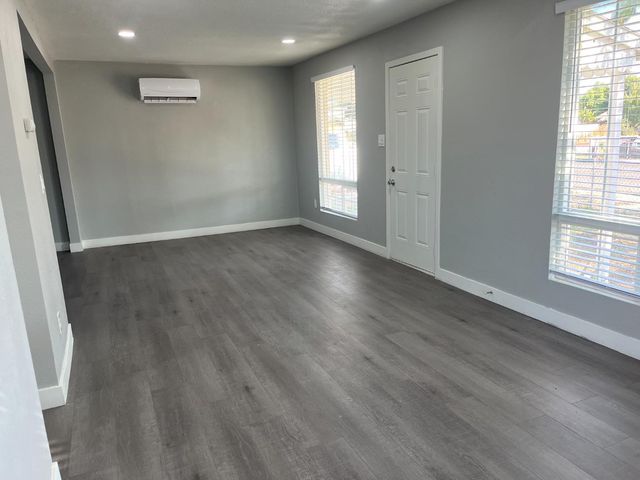 2525 Vail Ave, Stockton, CA 95205