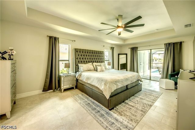 2104 SW 28th LN, Cape Coral, FL 33914