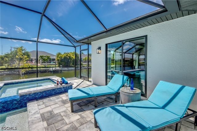 2104 SW 28th LN, Cape Coral, FL 33914