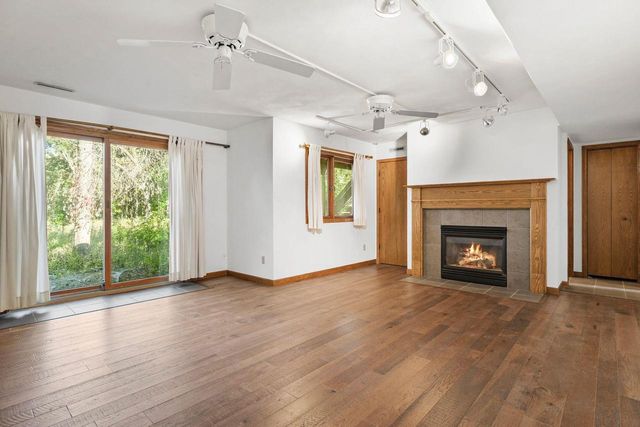 15 Hickory Hollow Drive, Madison, WI 53705