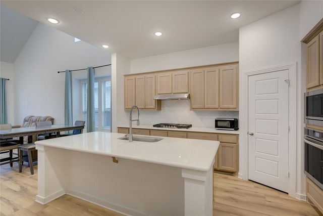 654 Brockwell Bend, Forney, TX 75126