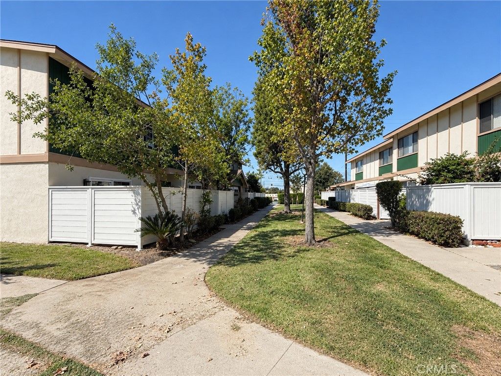 8180 Ferguson Green, Buena Park, CA 90621 — photo 2
