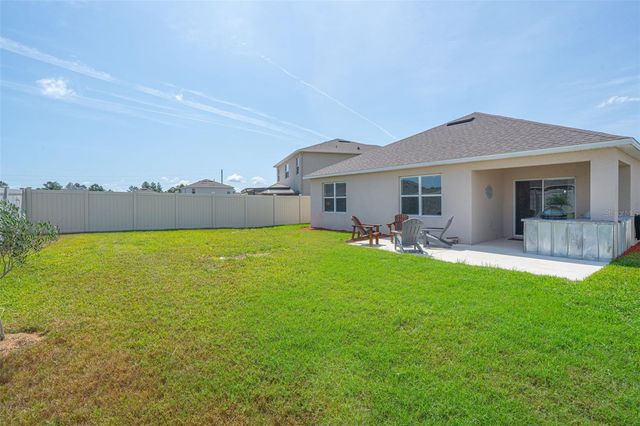 300 WINGED ELM DRIVE, Debary, FL 32713