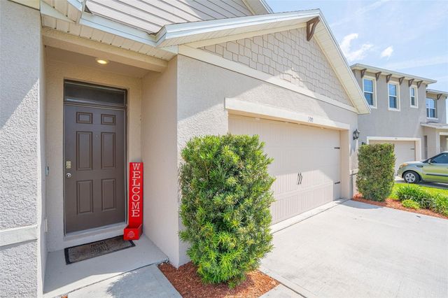 300 WINGED ELM DRIVE, Debary, FL 32713