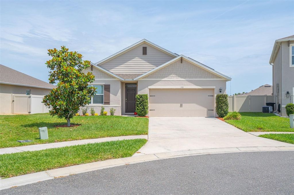 300 WINGED ELM DRIVE, Debary, FL 32713