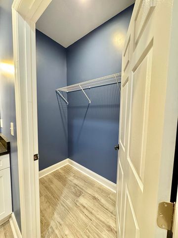 1605 Dodds Avenue 103, Chattanooga, TN 37404