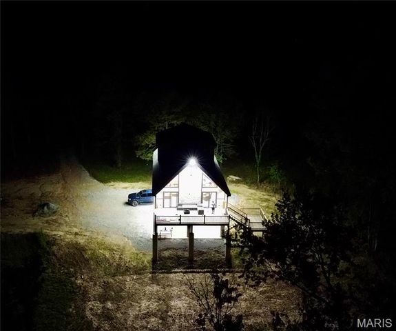 1067 Forest Road 4811, Doniphan, MO 63935