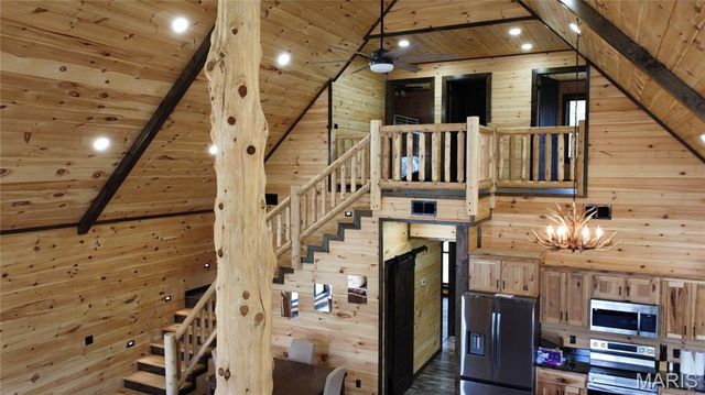 1067 Forest Road 4811, Doniphan, MO 63935