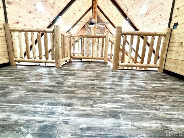 1067 Forest Road 4811, Doniphan, MO 63935