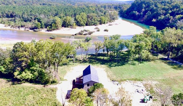 1067 Forest Road 4811, Doniphan, MO 63935