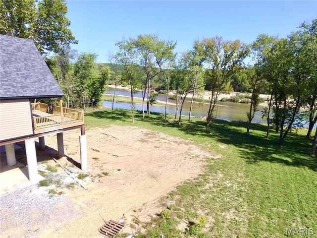 1067 Forest Road 4811, Doniphan, MO 63935