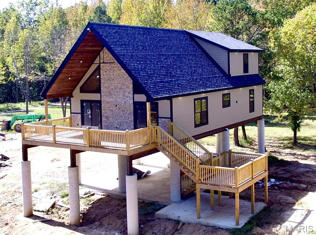 1067 Forest Road 4811, Doniphan, MO 63935