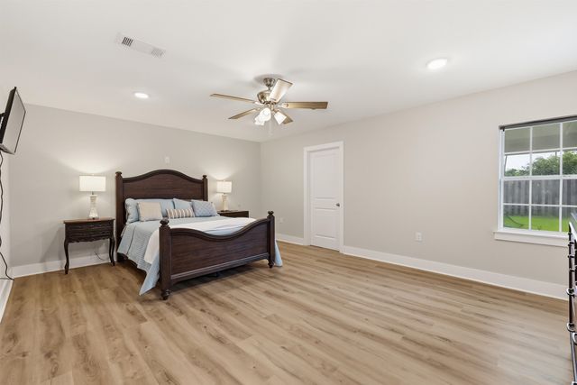 502 Oak St, Thibodaux, LA 70301