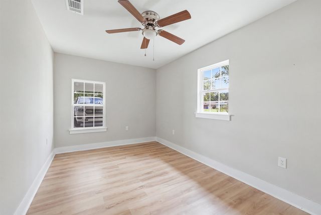 502 Oak St, Thibodaux, LA 70301