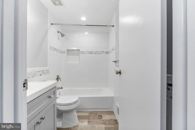 11562 IVY BUSH CT, Reston, VA 20191