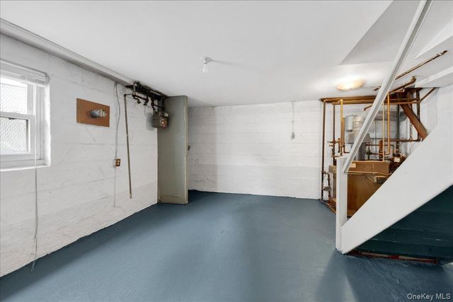 2810 Harding Avenue, Bronx, NY 10465