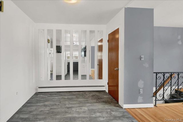 2810 Harding Avenue, Bronx, NY 10465