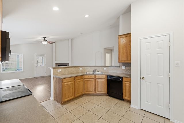 4608 Cattail Lane, Denton, TX 76208