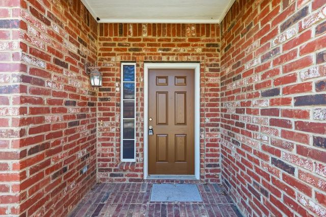 4608 Cattail Lane, Denton, TX 76208