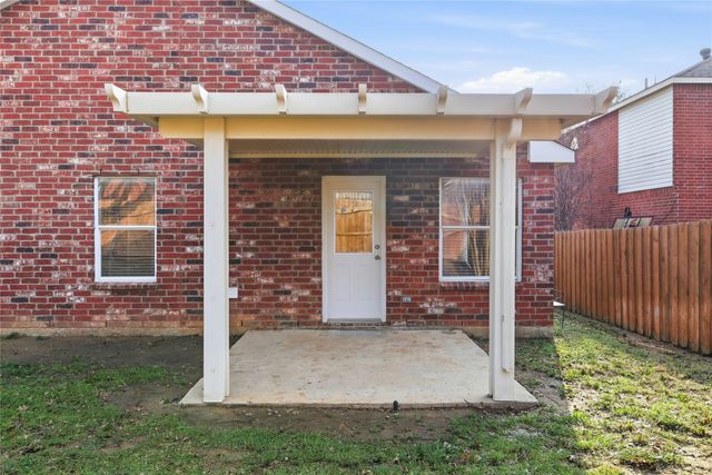 4608 Cattail Lane, Denton, TX 76208