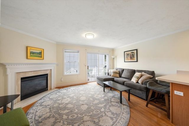 3 Snow Bell 3, Worcester, MA 01606