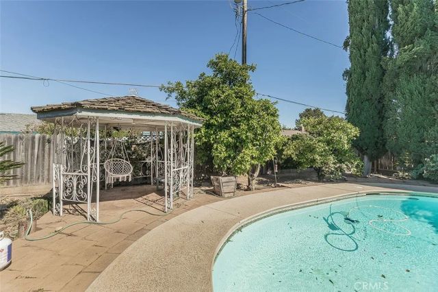 6326 N Bergeron, Fresno, CA 93704