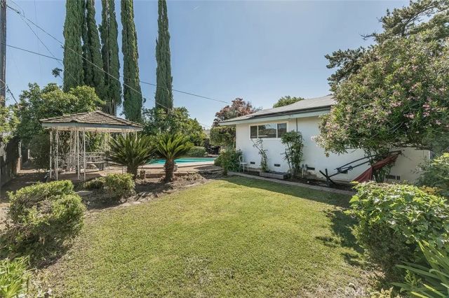 6326 N Bergeron, Fresno, CA 93704