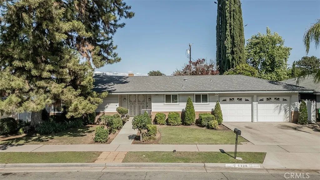 6326 N Bergeron, Fresno, CA 93704