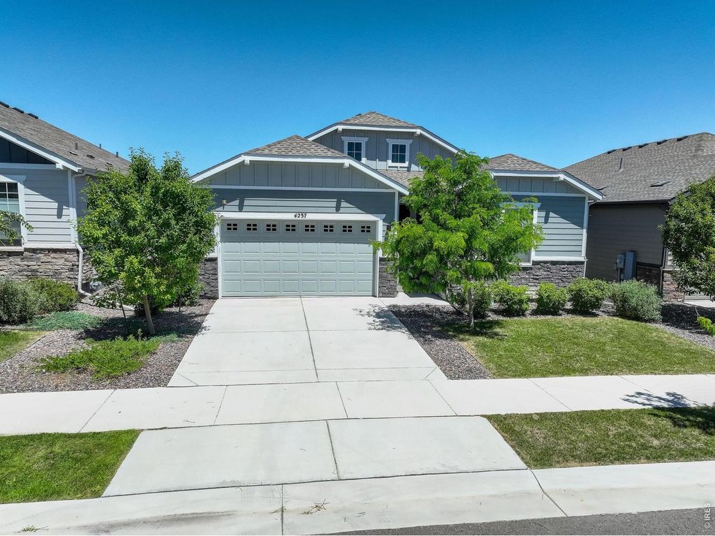 4237 Martinson Dr, Loveland, CO 80537