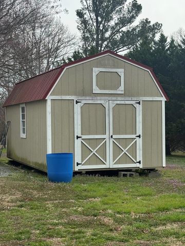 1037 Tunnel Hill Road, Tunnel Hill, GA 30755