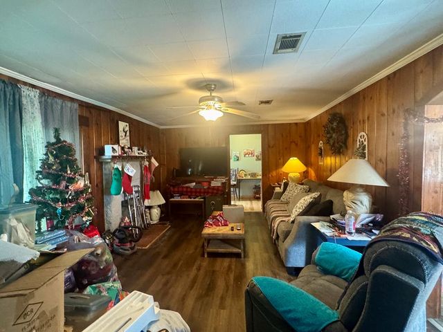 1037 Tunnel Hill Road, Tunnel Hill, GA 30755