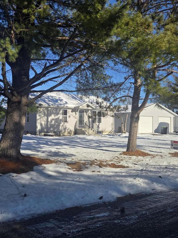 W11072 Peterson ROAD, Black River Falls, WI 54615