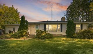 1919 Broadway, Benton Harbor, MI 49022