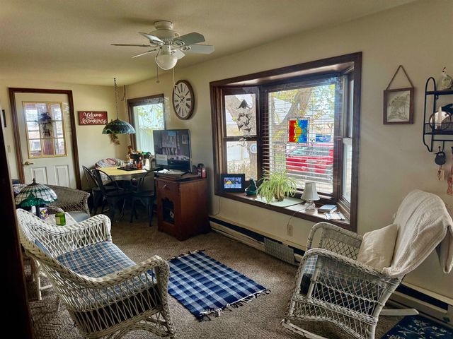 2298 W Hayes Road, Ithaca, MI 48847
