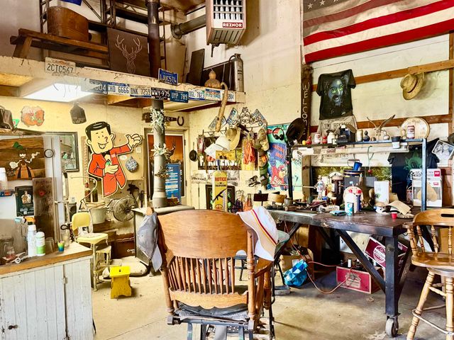 2298 W Hayes Road, Ithaca, MI 48847
