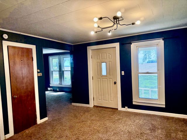 2298 W Hayes Road, Ithaca, MI 48847