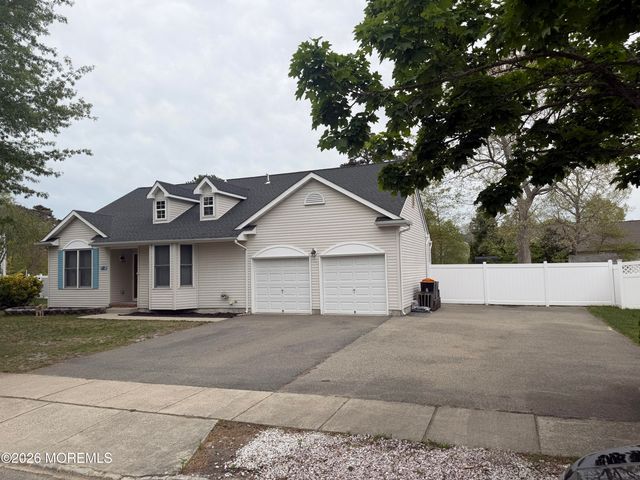 12 N Olympia Drive, Waretown, NJ 08758