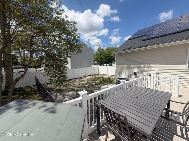 12 N Olympia Drive, Waretown, NJ 08758
