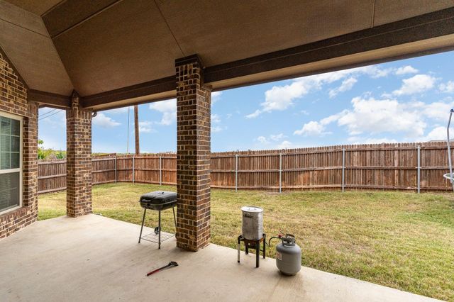 8010 Graystone Drive, Sachse, TX 75048