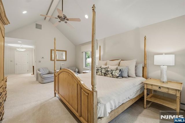 10 Baker Court, Ramsey, NJ 07446