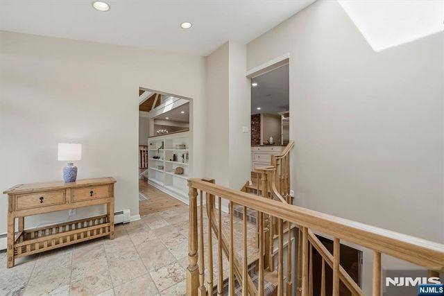 10 Baker Court, Ramsey, NJ 07446