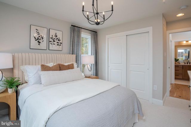 5095 MAPLE RIDGE WAY, Emmaus, PA 18049