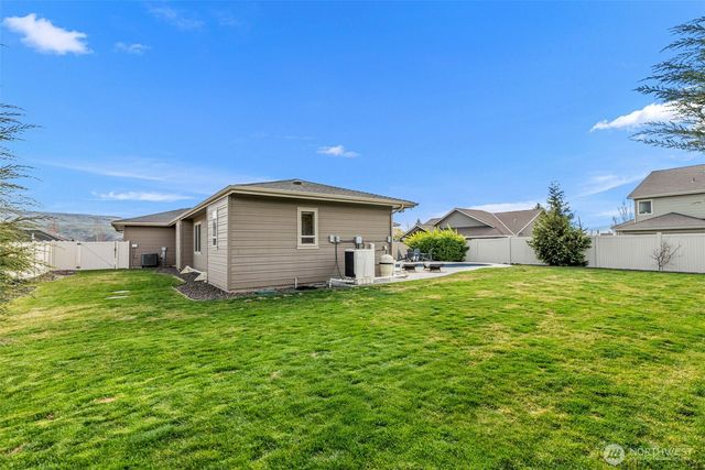 3512 Dianna Way, Wenatchee, WA 98801