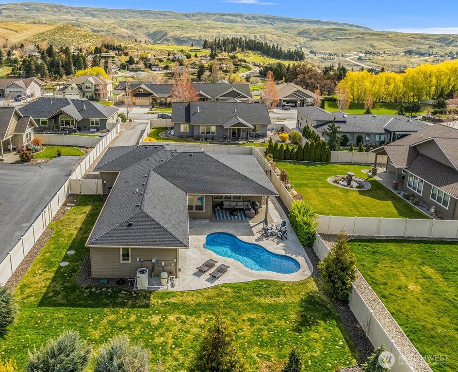 3512 Dianna Way, Wenatchee, WA 98801