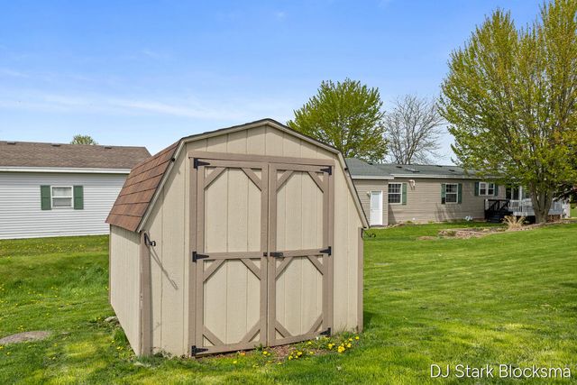 7435 Bronco Drive, Caledonia, MI 49316