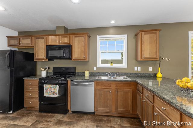 7435 Bronco Drive, Caledonia, MI 49316